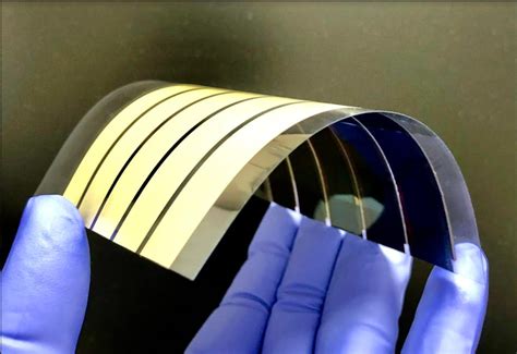  Perovskite: Die Revolution für Hochflexible Solarzellen und Effiziente LEDs!